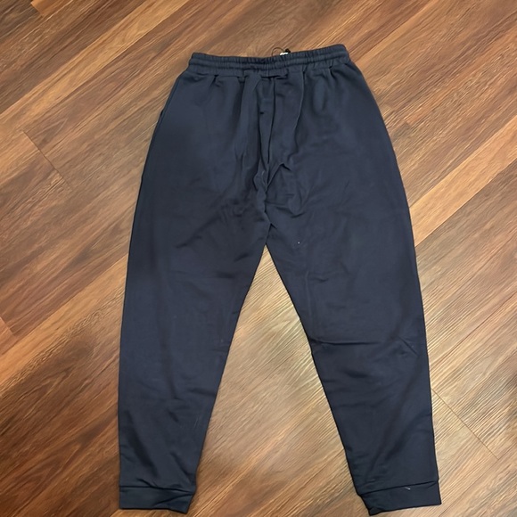 Noahella, womens navy sweatpants, small, new with tags - Picture 5 of 5
